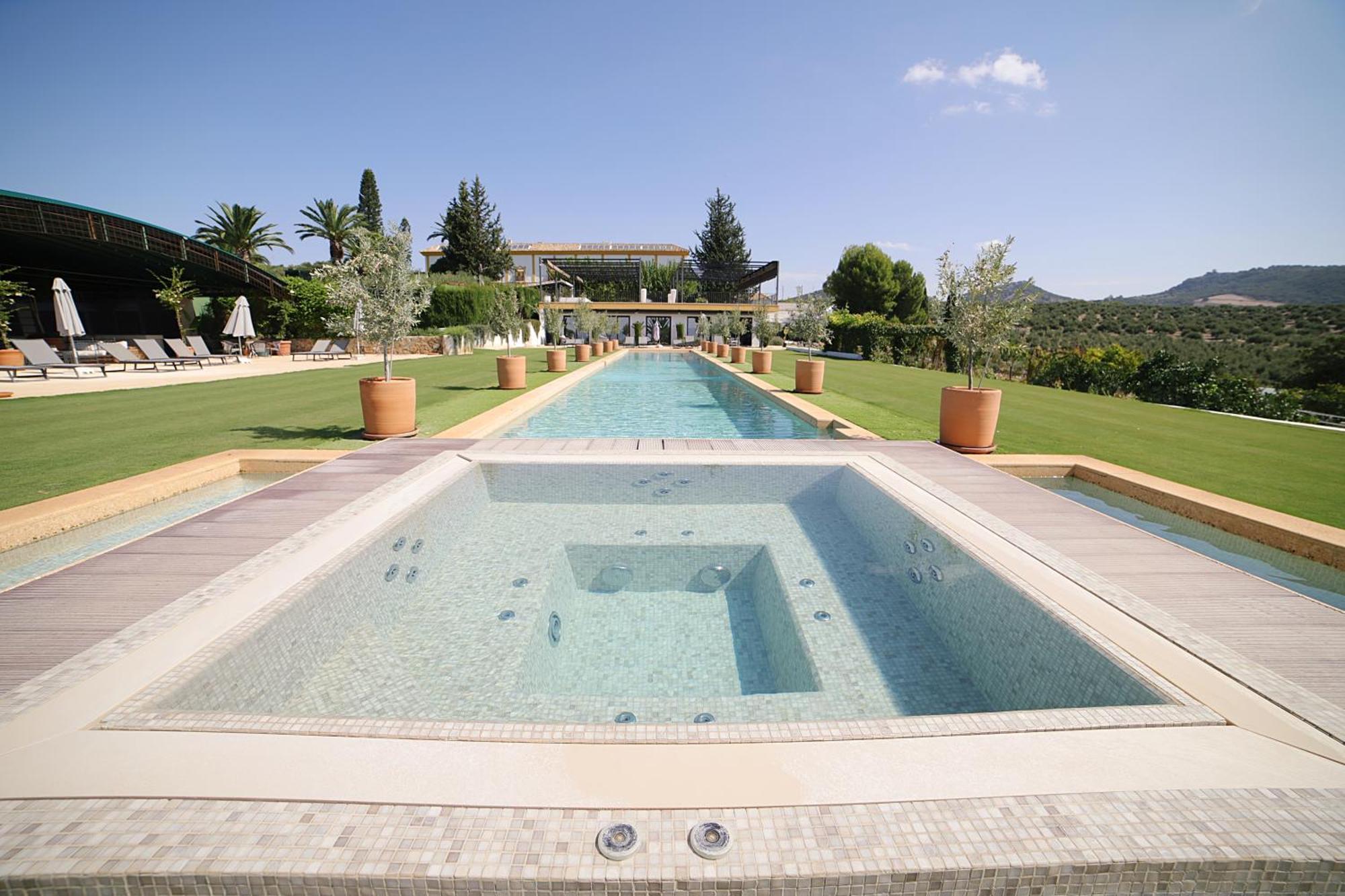 Hacienda El Rosalejo Guest House Villamartin  Bagian luar foto